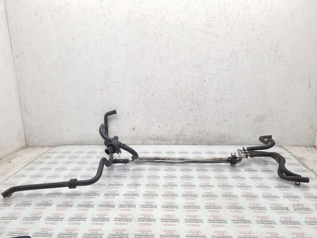 Fuel line/pipe/hose 038906081B