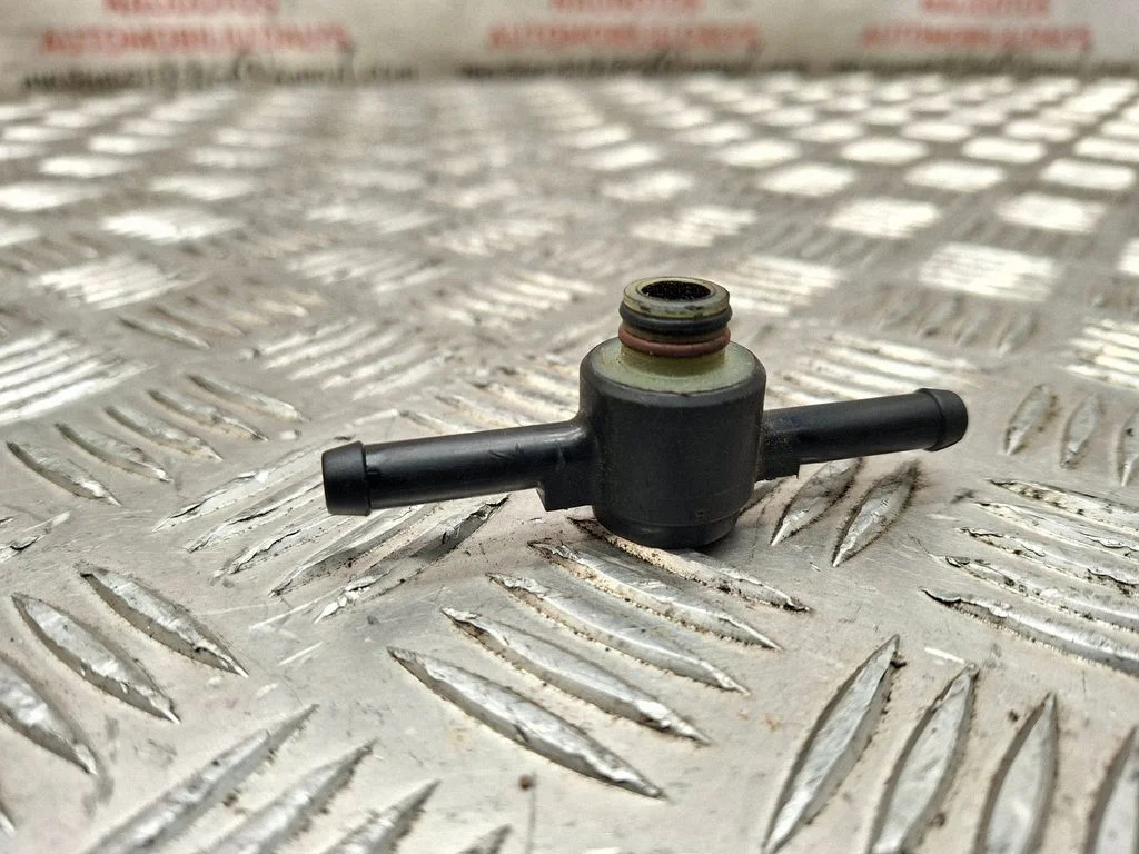 Degvielas caurule (-es) / šļūtene (-es) – Audi A4 S4 B6 8E 8H (2001-2005)