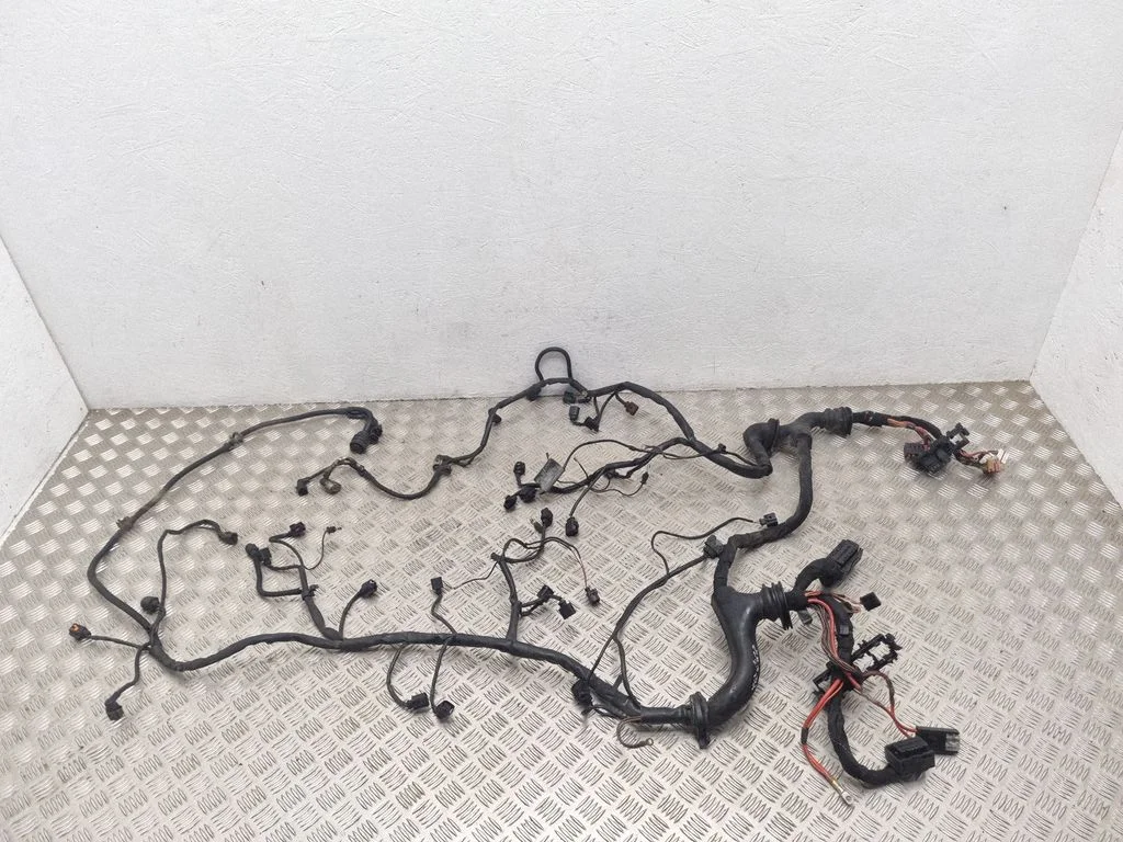 Motora vadu instalācija 7L0906385A