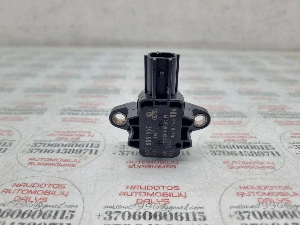 Drošības spilvenu trieciena sensors 8P0955557