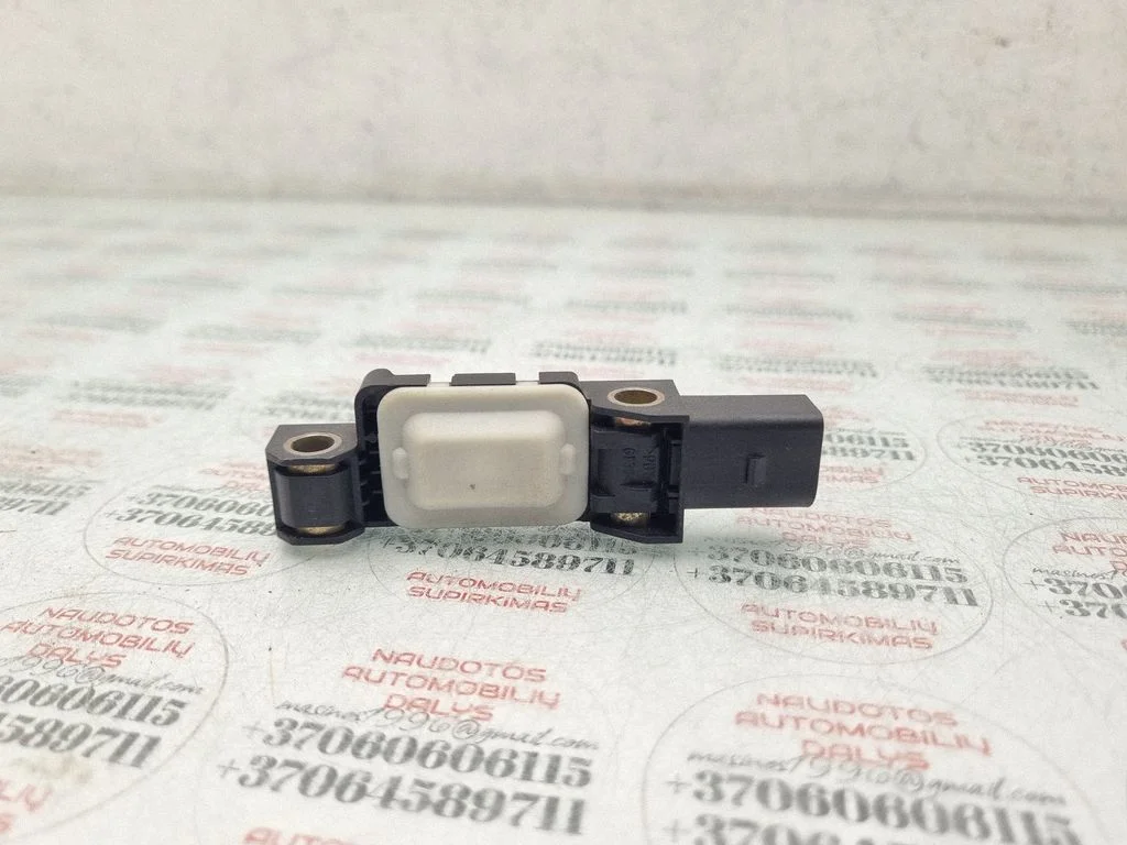 Airbag deployment crash/impact sensor 4B0959643E