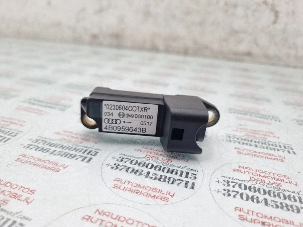 Airbag deployment crash/impact sensor – Audi A6 Allroad C5 (1999-2005)