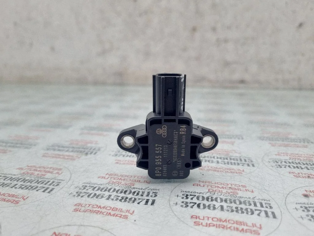 Airbag deployment crash/impact sensor 8P0955557