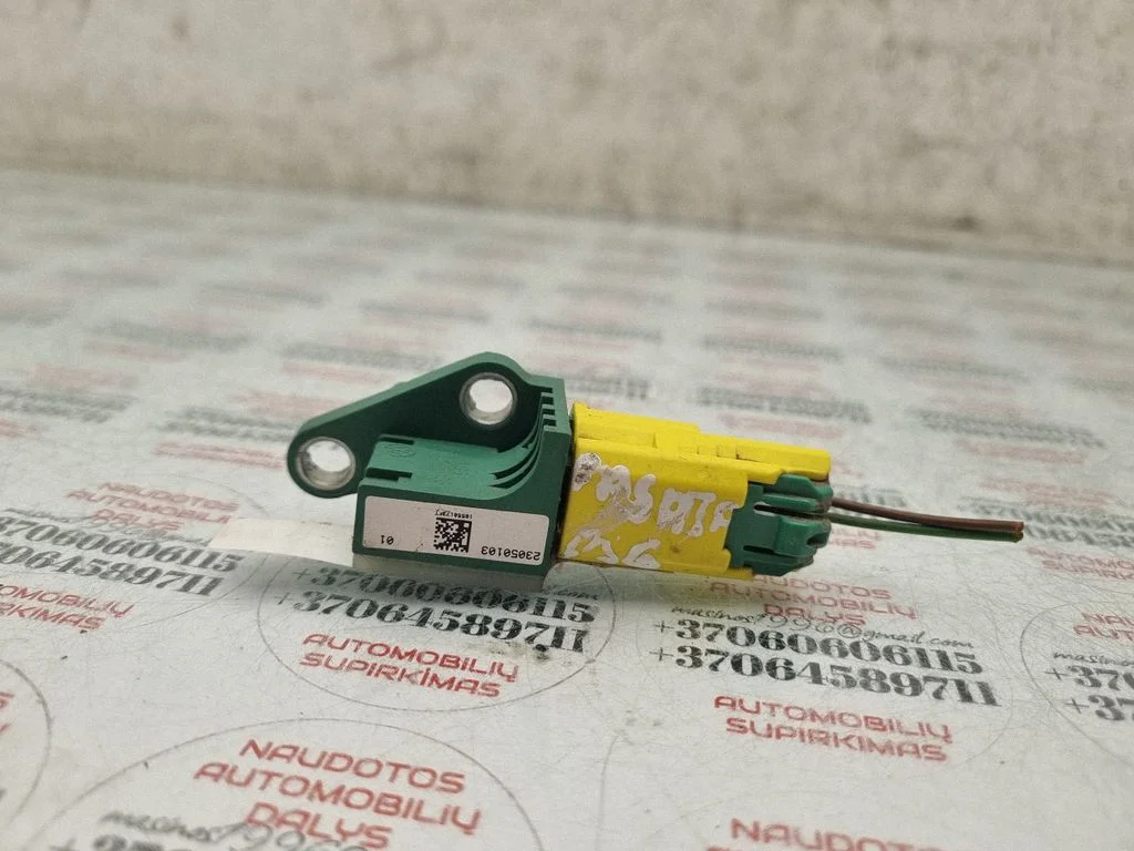 Drošības spilvenu trieciena sensors 3C0909606