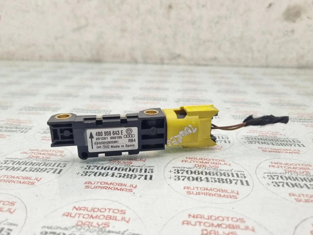 Drošības spilvenu trieciena sensors 7L0909643E