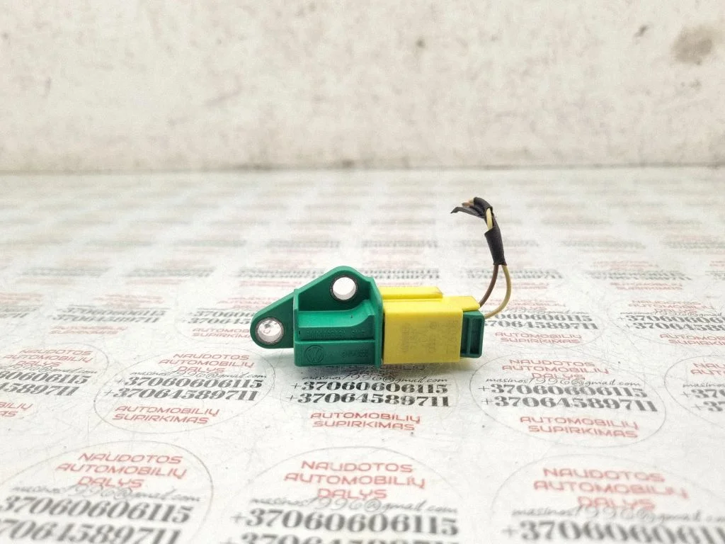 Airbag deployment crash/impact sensor 5M0909606A