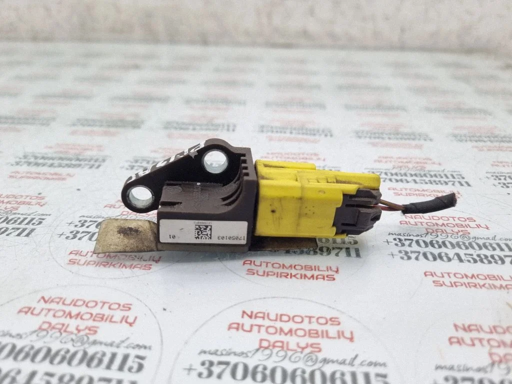 Drošības spilvenu trieciena sensors 3C0909606B