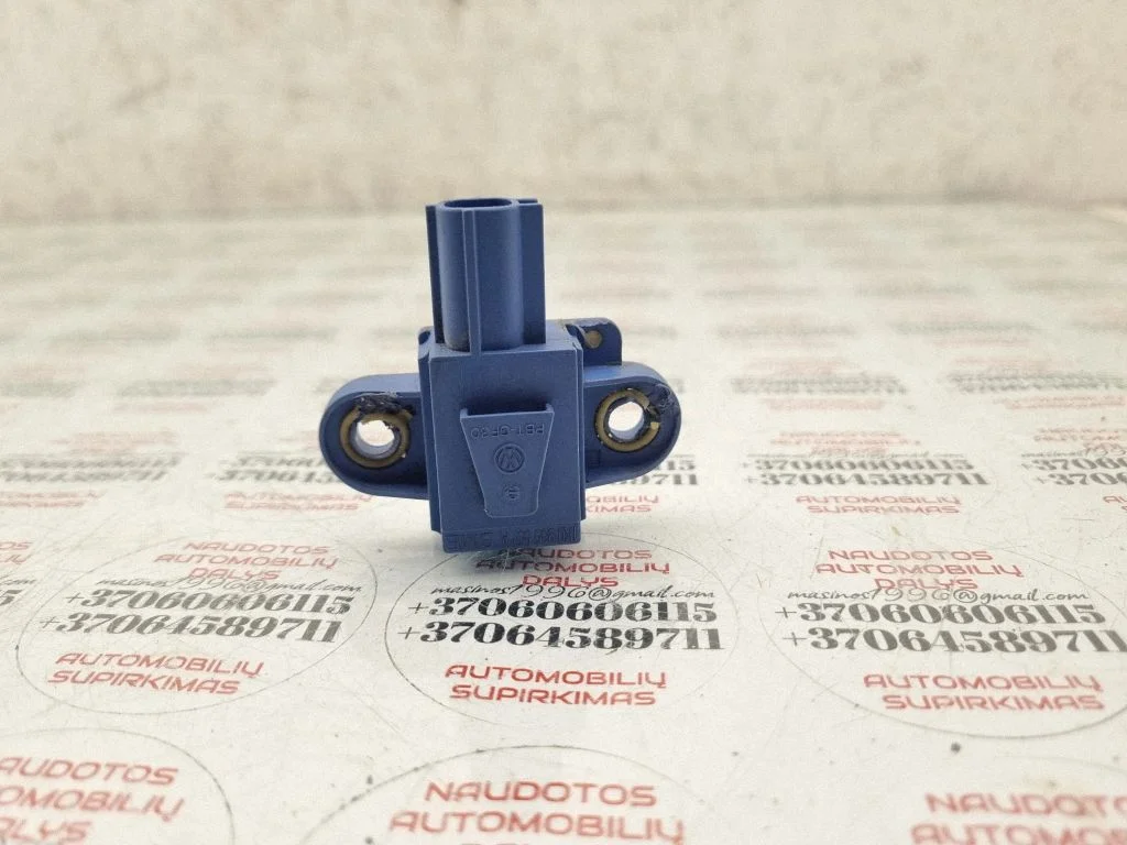 Drošības spilvenu trieciena sensors 1K0955557A