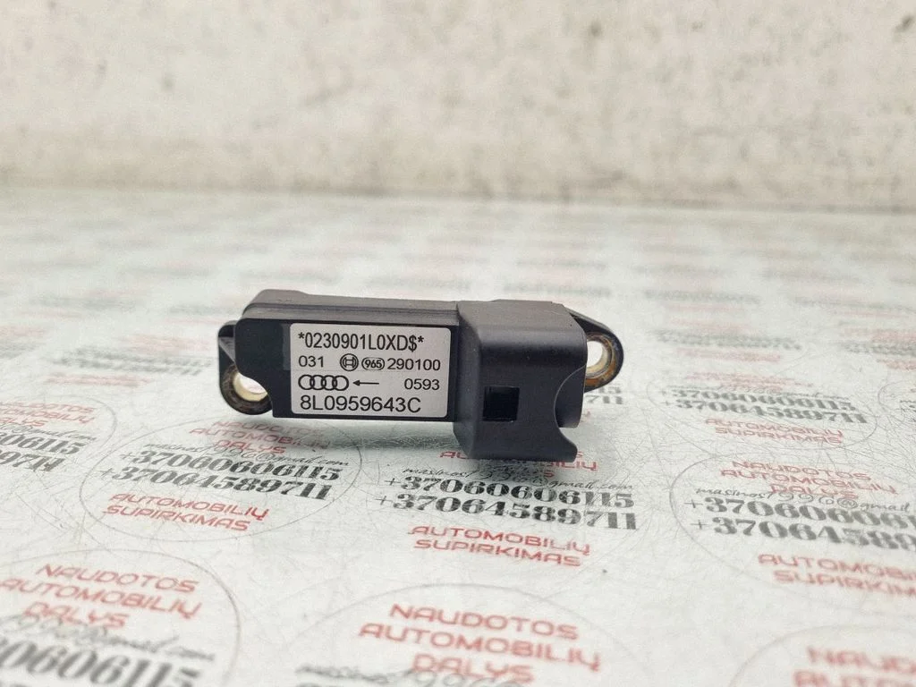 Airbag deployment crash/impact sensor – Audi A3 S3 8L (1996-2003)