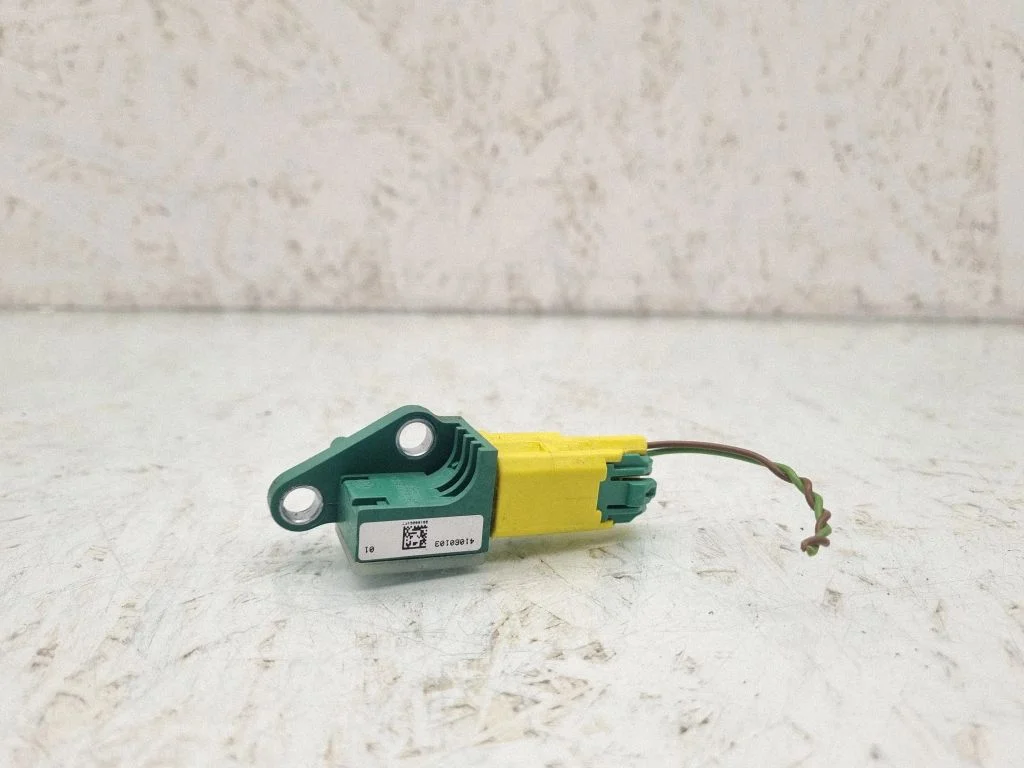 Drošības spilvenu trieciena sensors 3C0909606