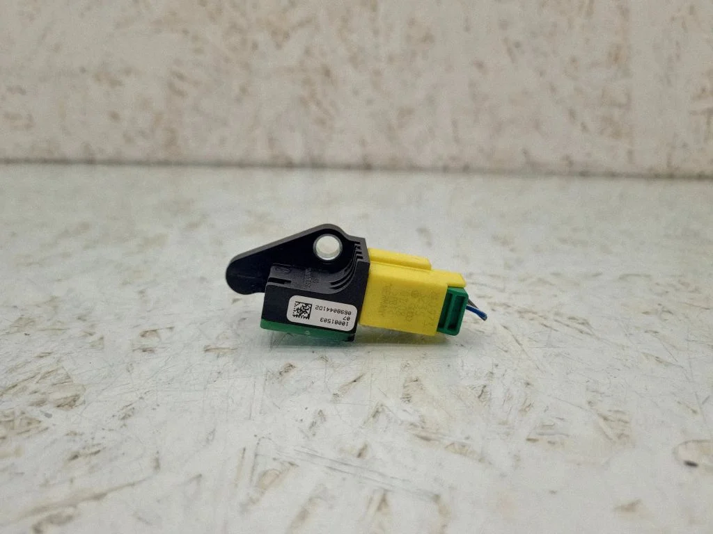 Drošības spilvenu trieciena sensors – Volkswagen Passat CC (2008-2016)