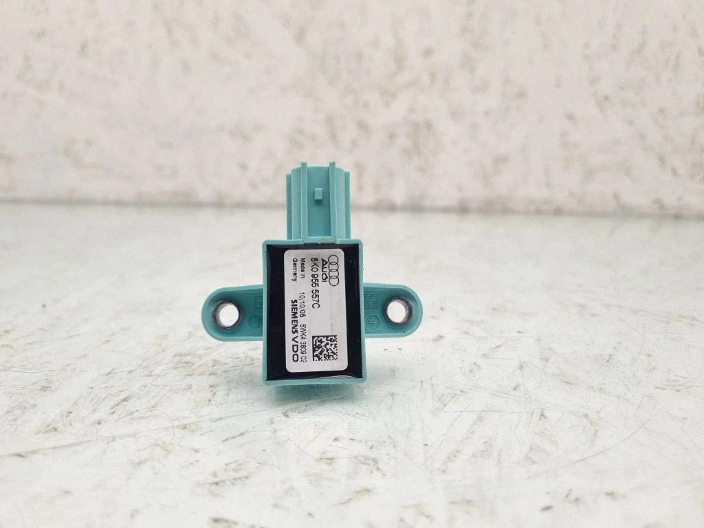 Turvapadja löögiandur 8K0955557C