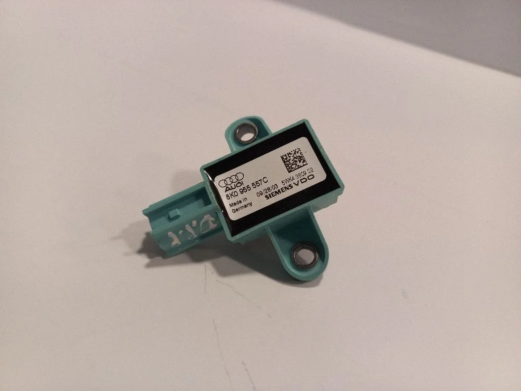 Turvapadja löögiandur 8K0955557C
