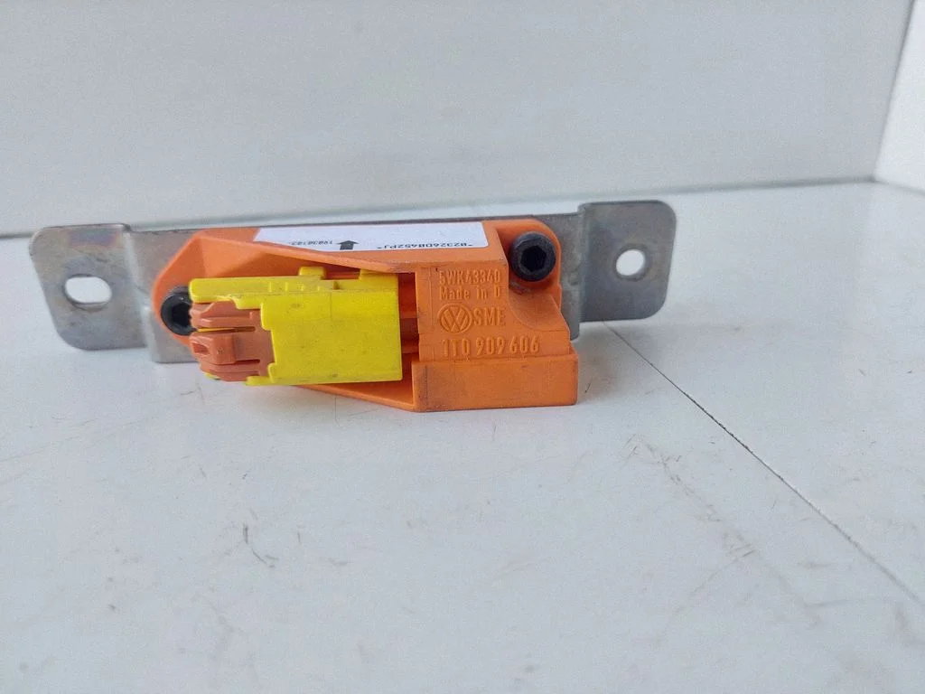 Airbag deployment crash/impact sensor 1T0909606