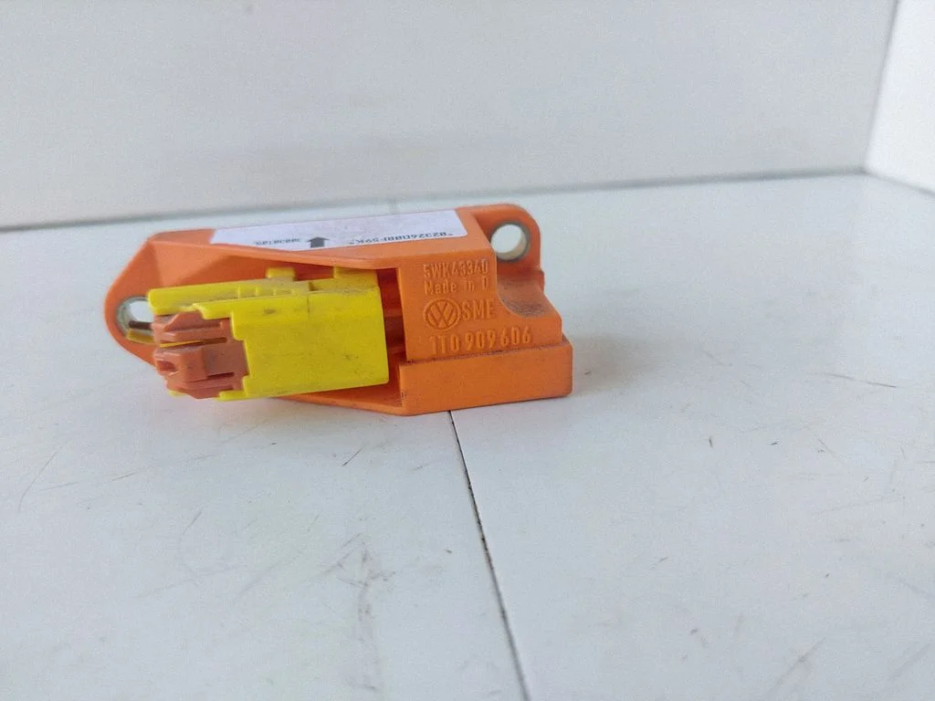 Airbag deployment crash/impact sensor 1T0909606