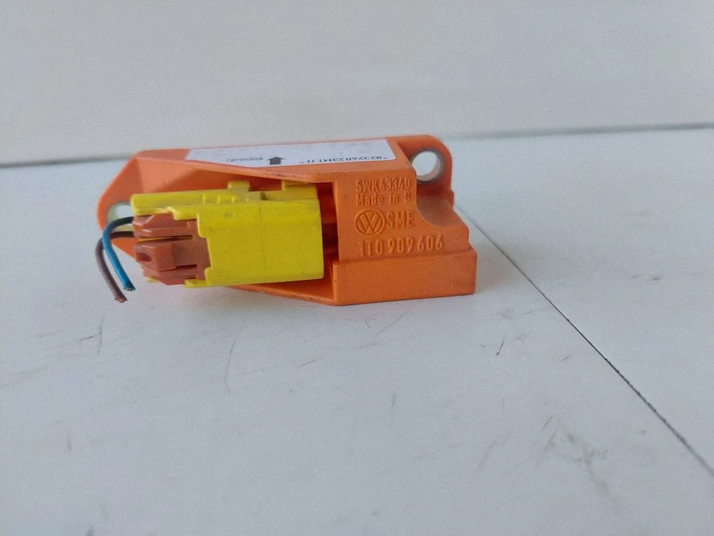 Airbag deployment crash/impact sensor 1T0909606
