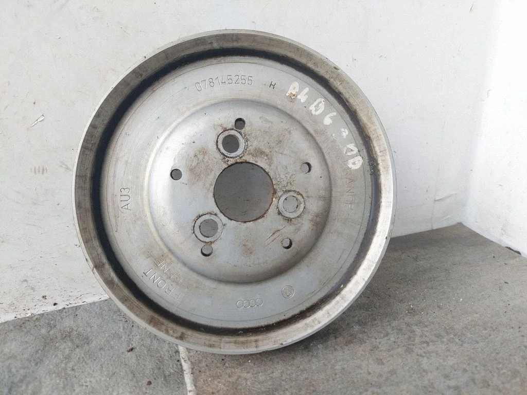 Power steering pump pulley – Audi A4 S4 B6 8E 8H (2001-2005)