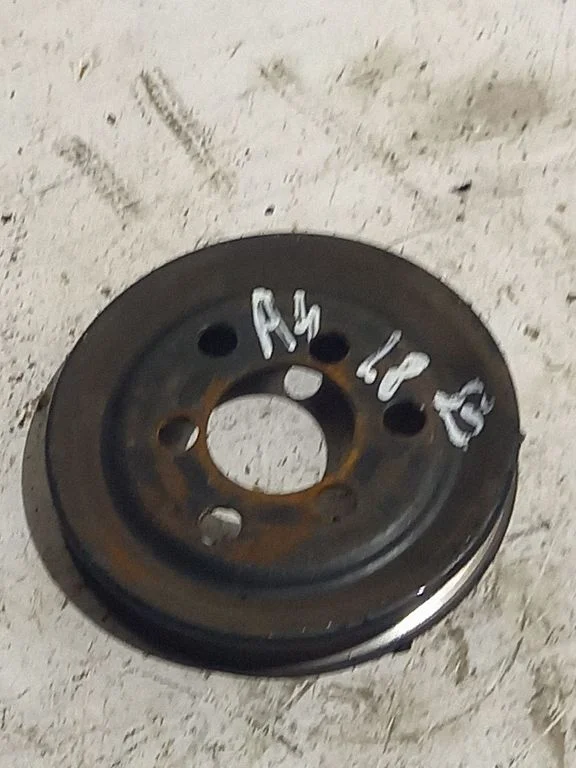 Power steering pump pulley – Audi A4 S4 B5 8D (1994-1999)