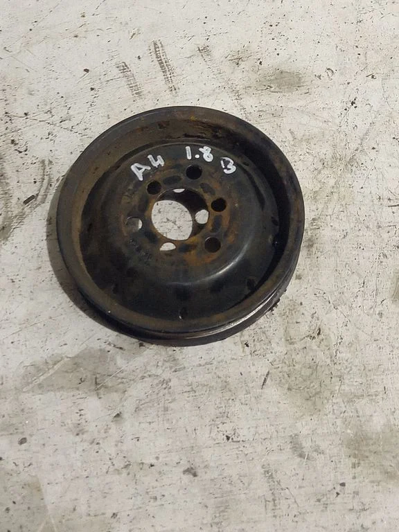 Power steering pump pulley – Audi A4 S4 B5 8D (1994-1999)