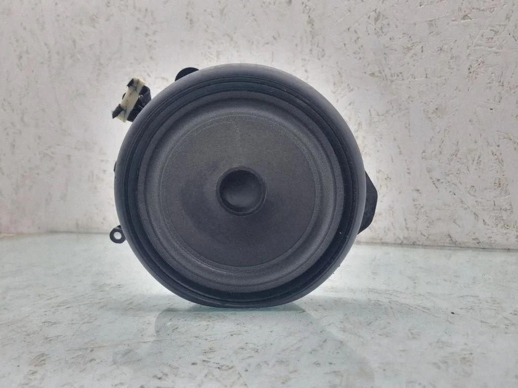 Rear door speaker 8E0035411