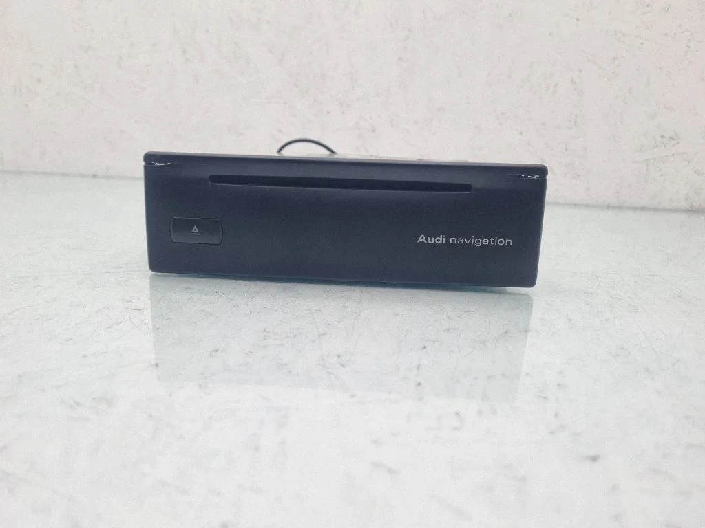 CD/DVD changer – Audi A3 S3 8L (1996-2003)