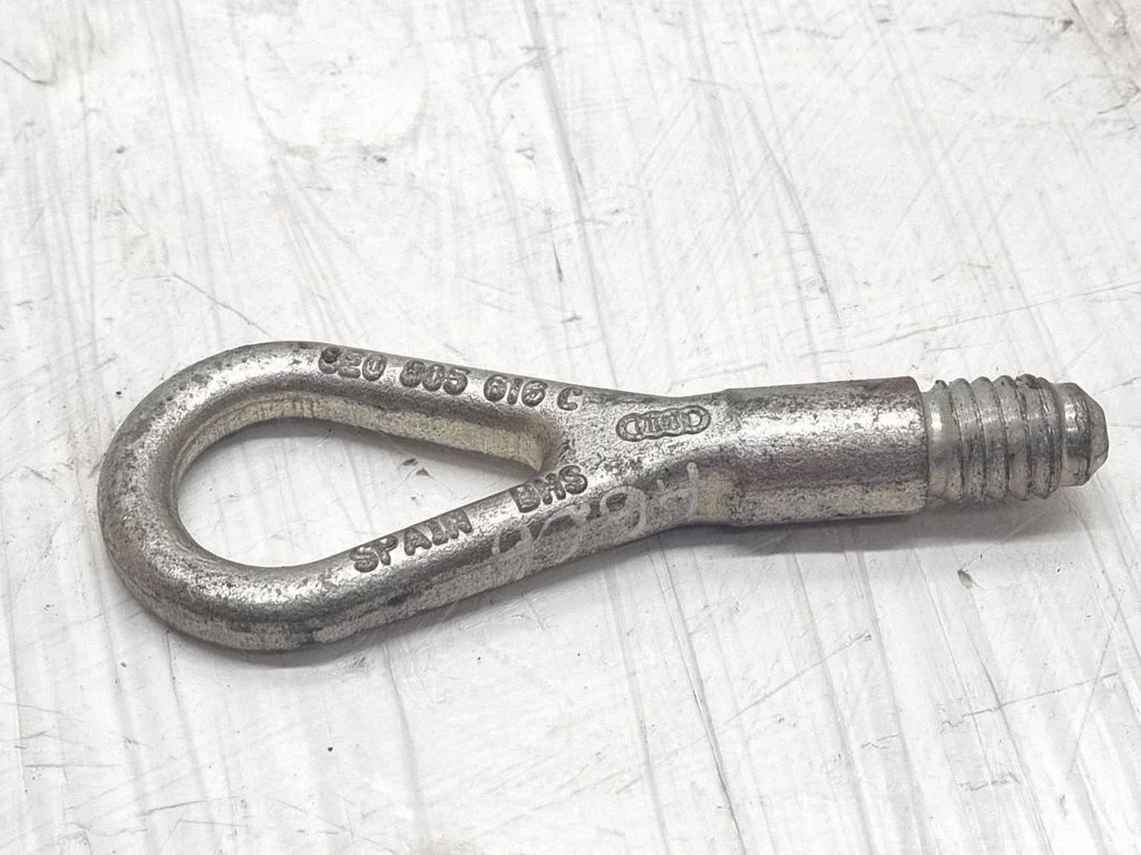 Towing hook eye – Audi A6 Allroad C6 (2006-2011)