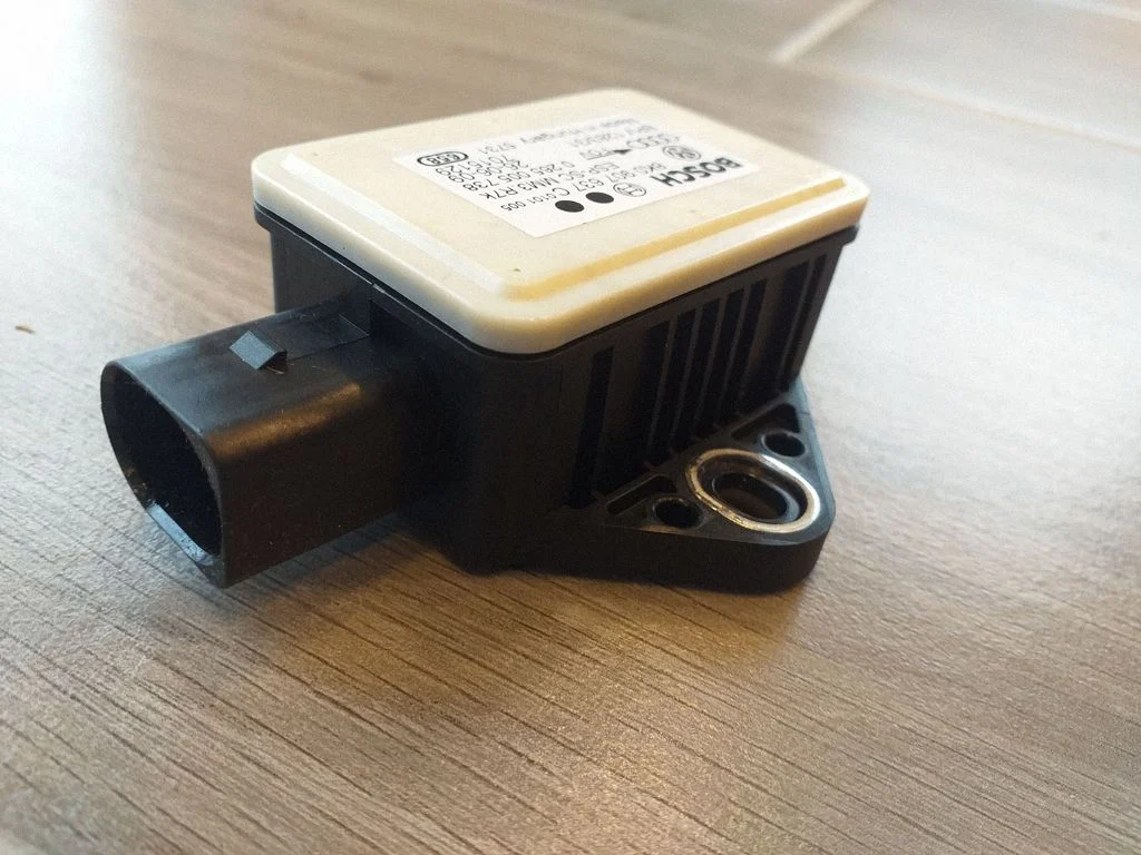 ESP acceleration yaw rate sensor – Audi A4 Allroad B8 (2008-2016)