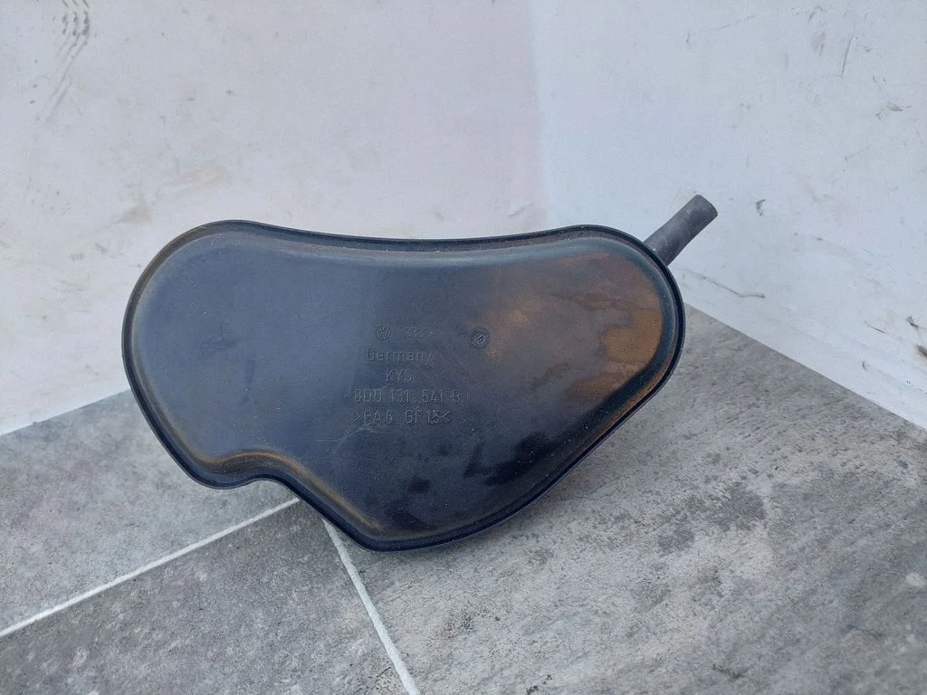 Vacuum air tank – Audi A4 S4 B6 8E 8H (2001-2005)