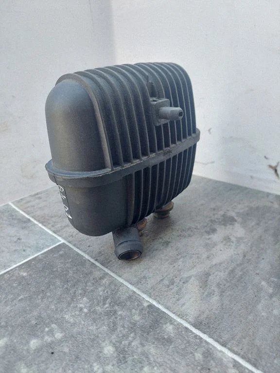 Vacuum air tank – Audi A4 S4 B7 8E 8H (2005-2008)