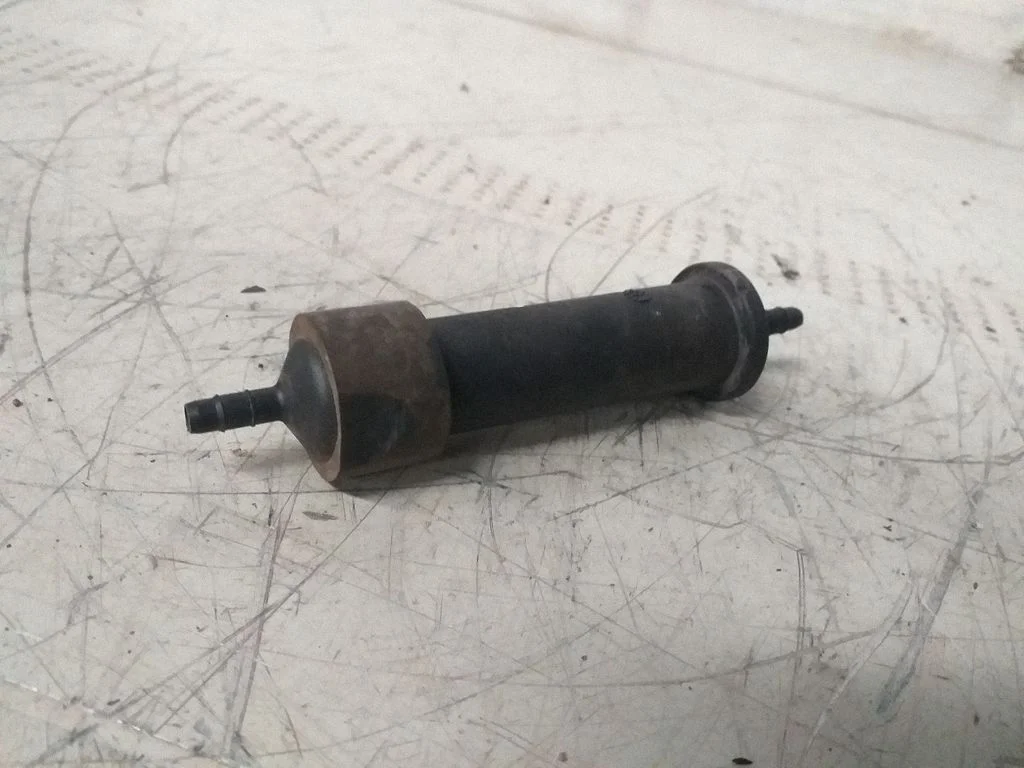 Vacuum air tank – Skoda Octavia Mk3 (5E) (2013-2019)