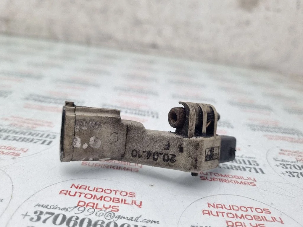 Kloķvārpstas stāvokļa devējs 03C906433A