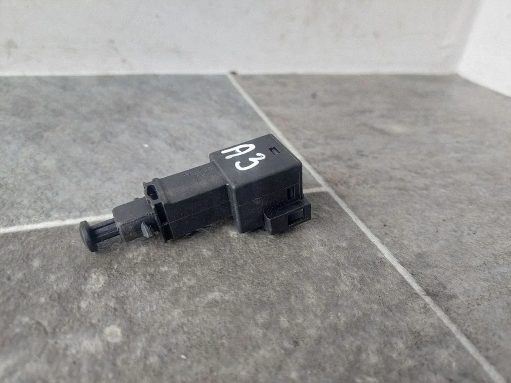 Siduripedaali andur – Audi A3 S3 8L (1996-2003)