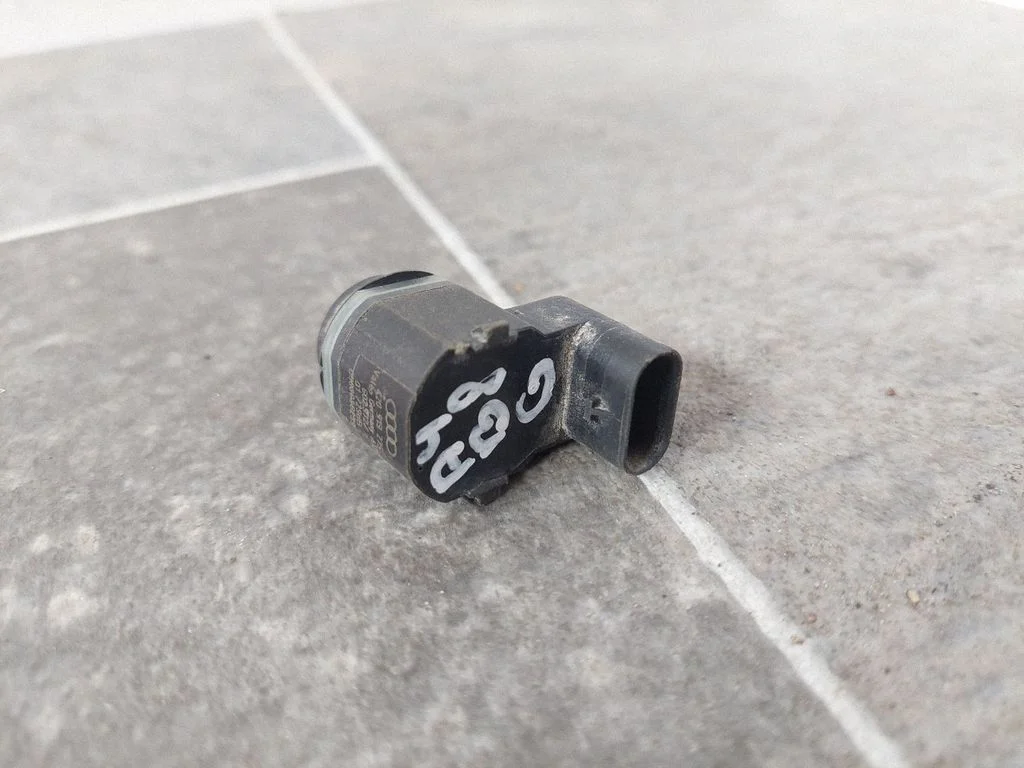 Parking PDC sensor – Audi A4 Allroad B8 (2008-2016)