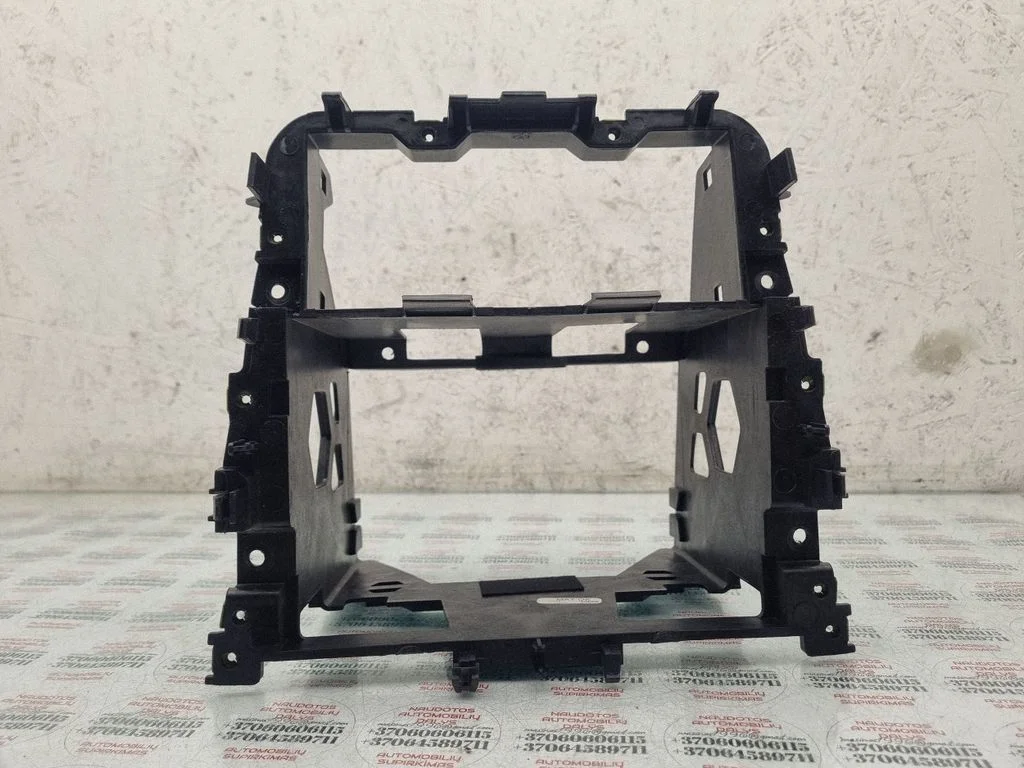 Radio/GPS head unit trim 1K0858005C