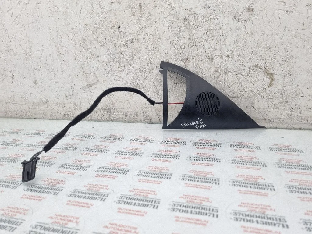 Front door high frequency speaker 7L6837994