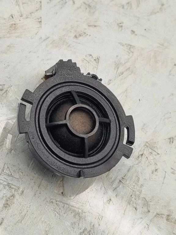 Front door high frequency speaker 8R0035399A