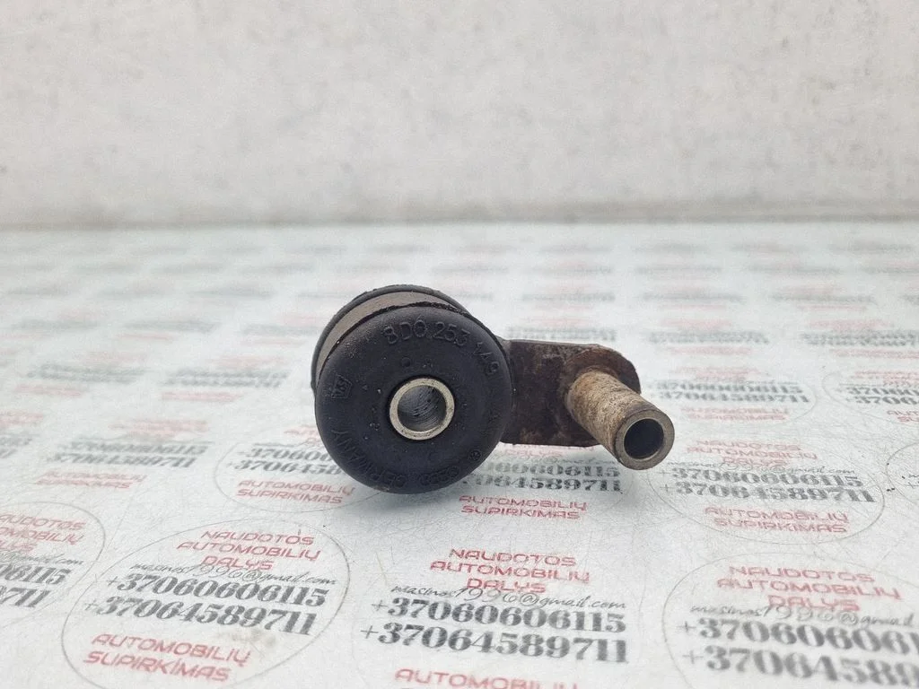 Summuti kinnitus/ hoidik – Audi A6 Allroad C5 (1999-2005)