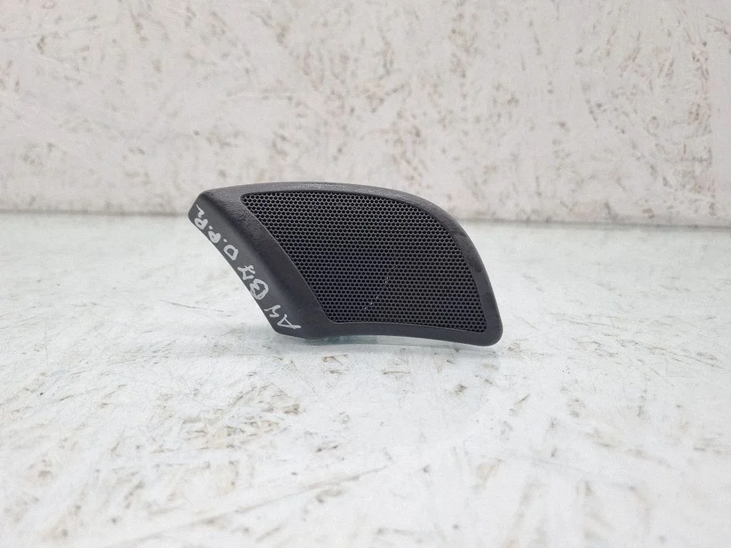 Front door high frequency speaker 8E0035424