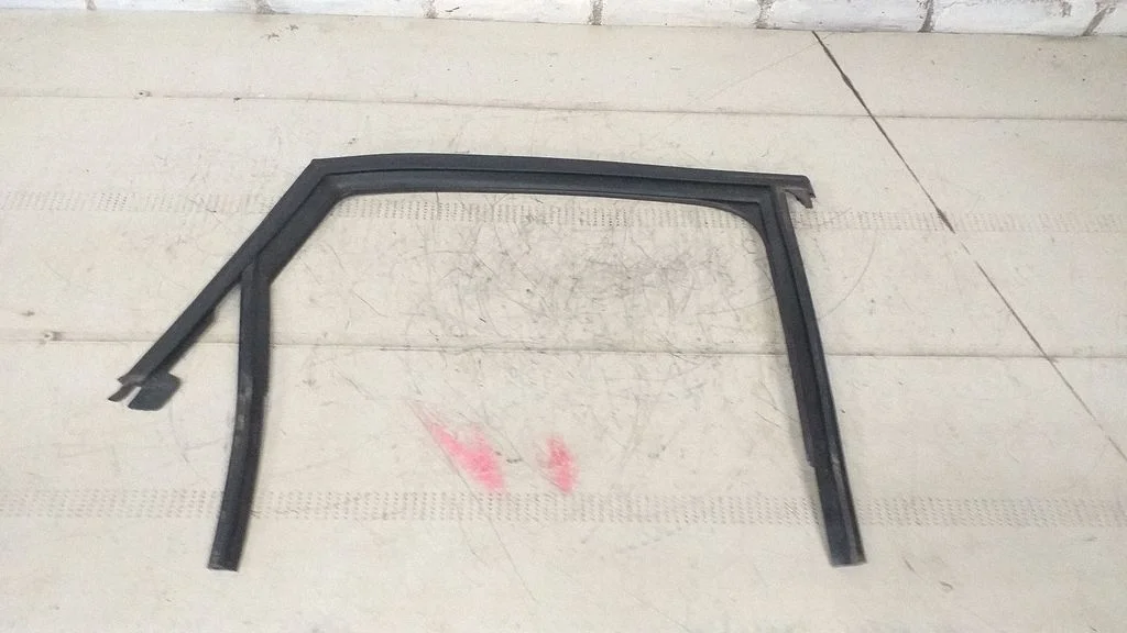 Rubber seal rear door 10166
