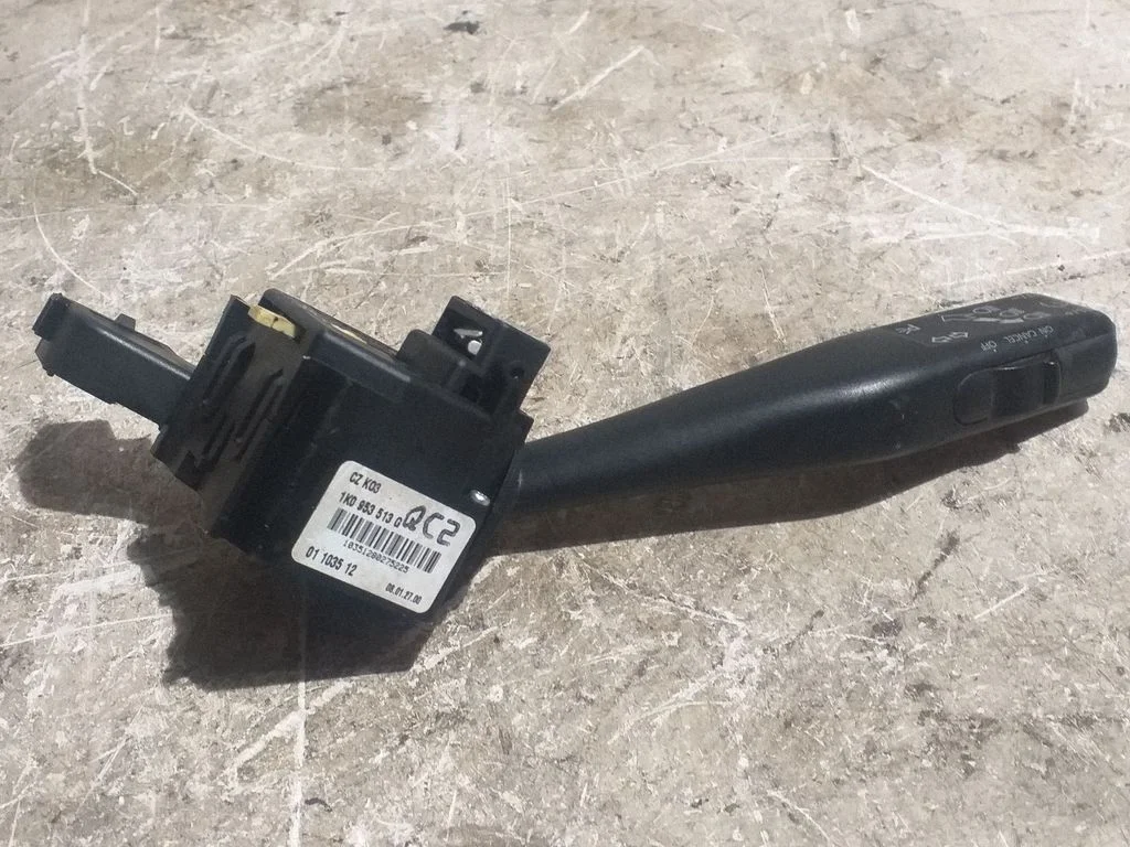 Suunatulede/tulede hoob – Skoda Octavia Mk2 (1Z) (2004-2013)