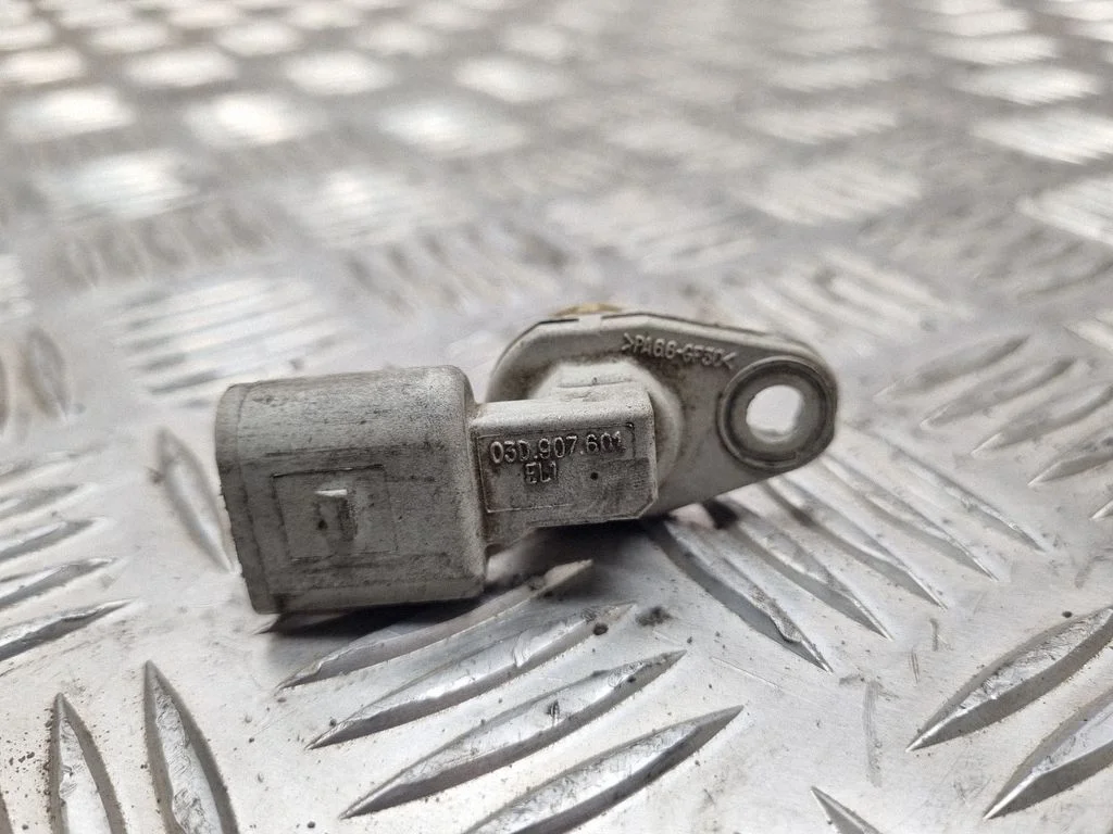 Camshaft position sensor – Volkswagen Golf Plus (2005-2013)