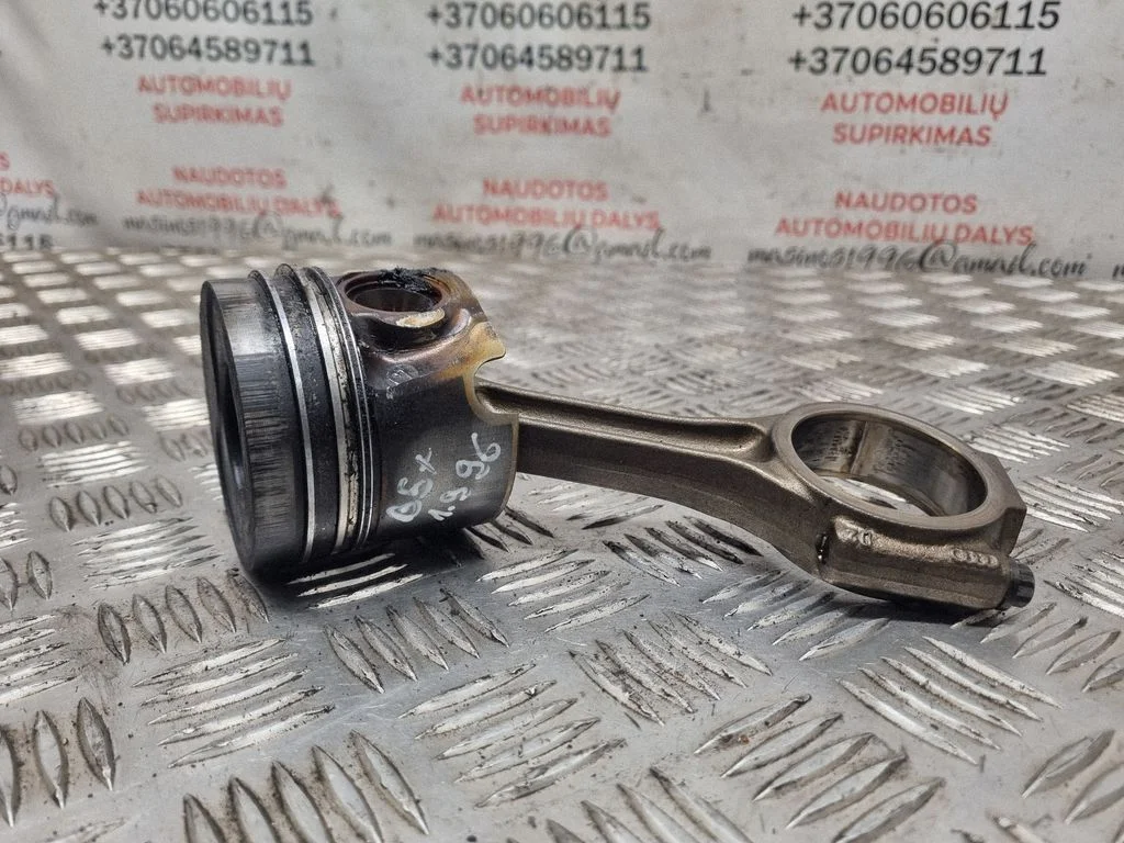 Piston with connecting rod – Volkswagen Passat B5.5 (2001-2005)
