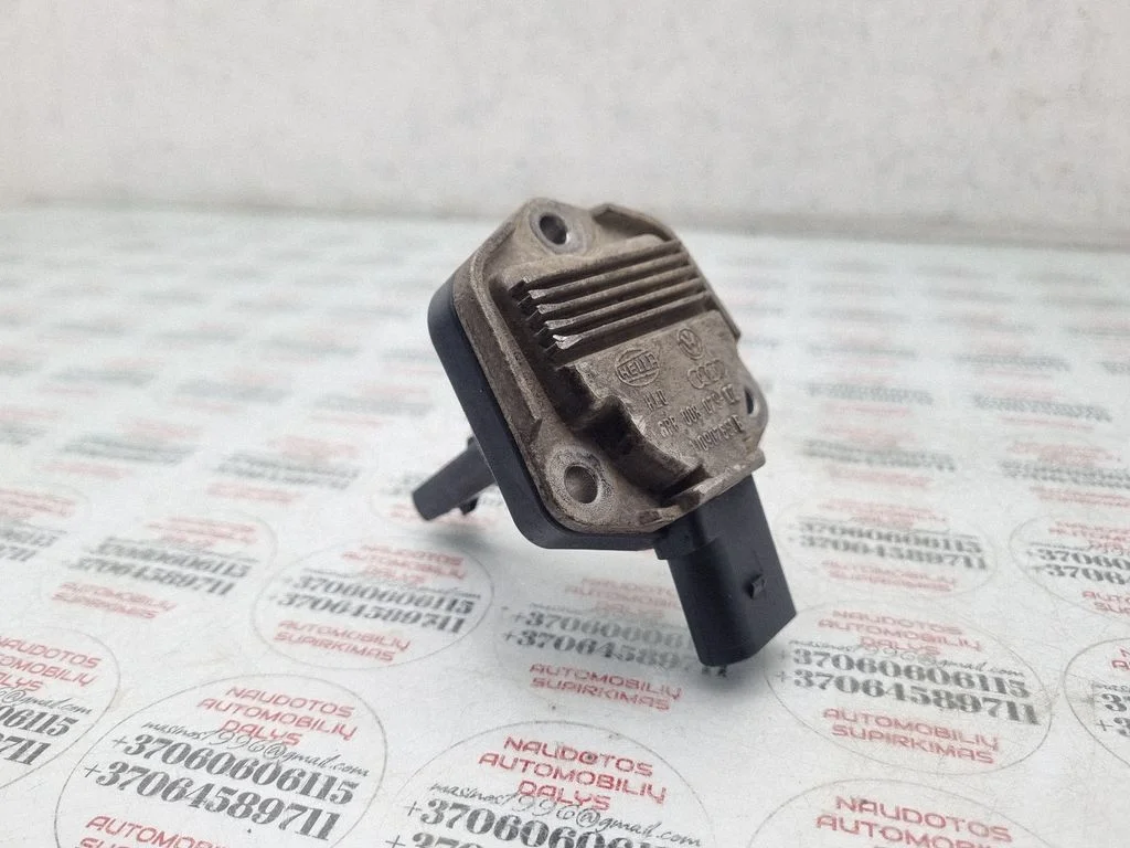 Oil level sensor 1J0907660B