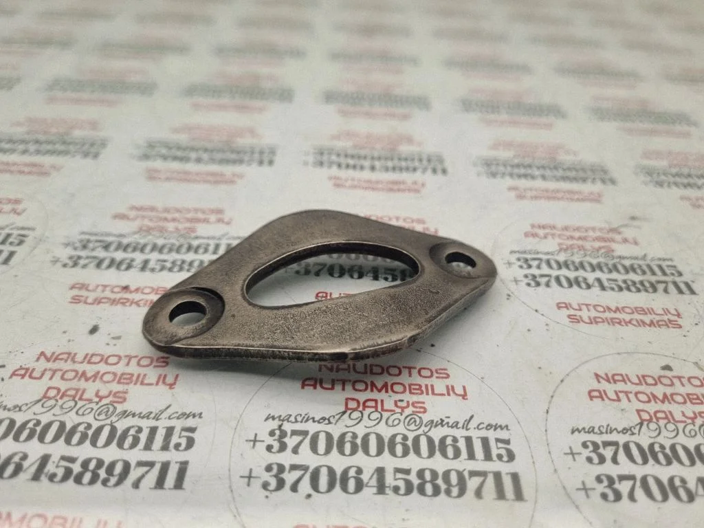 Docisk wtryskiwacza – Audi A4 S4 B7 8E 8H (2005-2008)