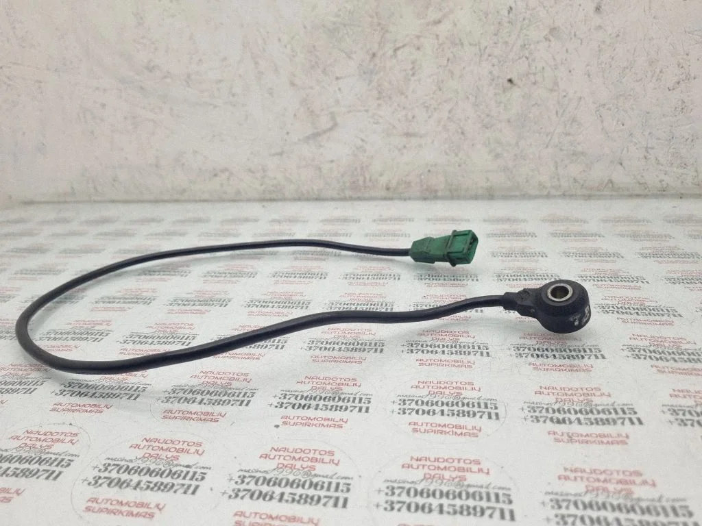 Detonation knock sensor – Audi A4 S4 B5 8D (1994-1999)
