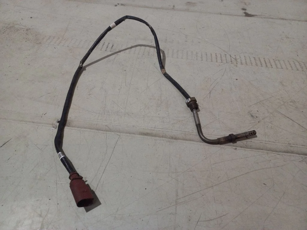 Heitgaasi temperatuuriandur 03L906088N