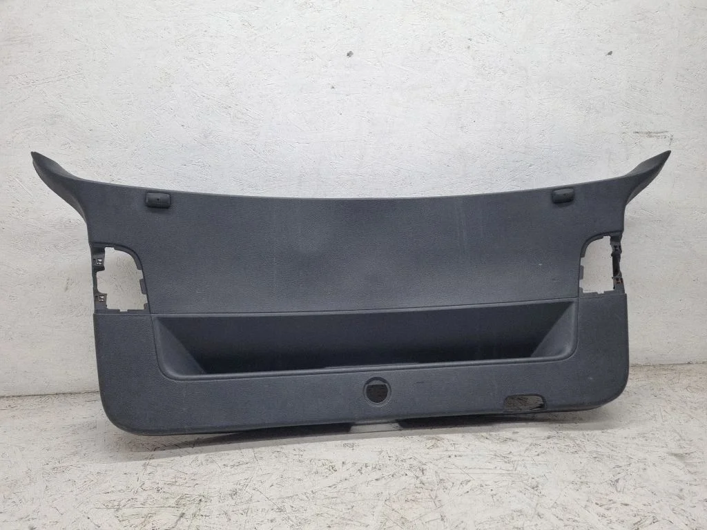 Tailgate trim 5M0867601A