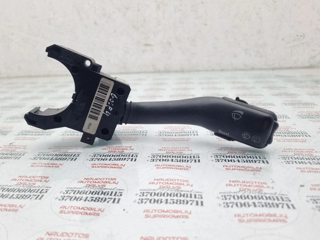 Wiper control stalk – Volkswagen Golf IV (1998-2005)