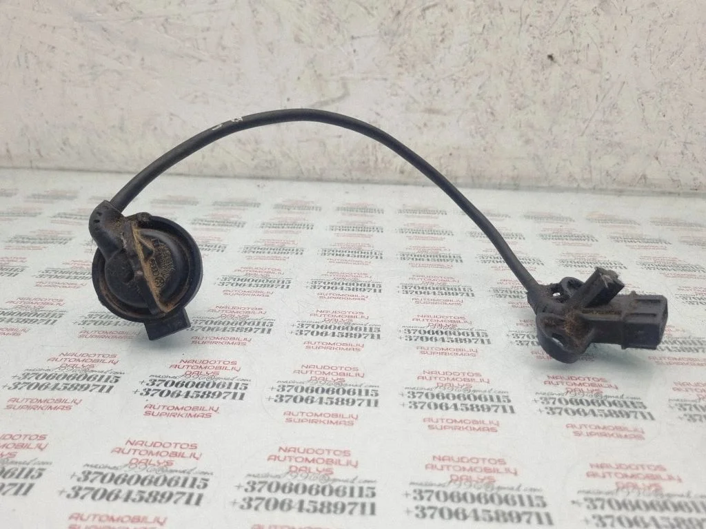 Reversing light switch sensor – Volkswagen Passat B5 (1997-2000)
