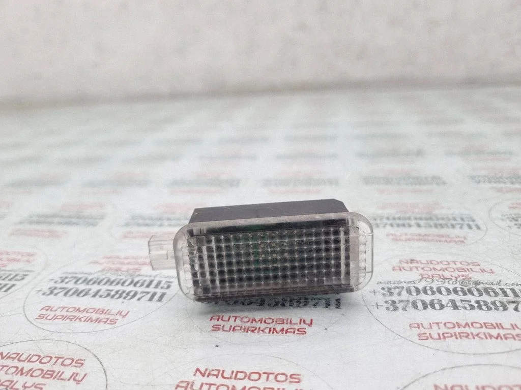 Other interior light – Audi Q7 4L (2005-2015)
